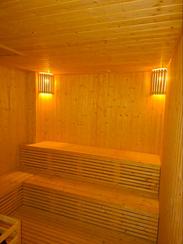 7 miles Residence Steam & Sauna 2