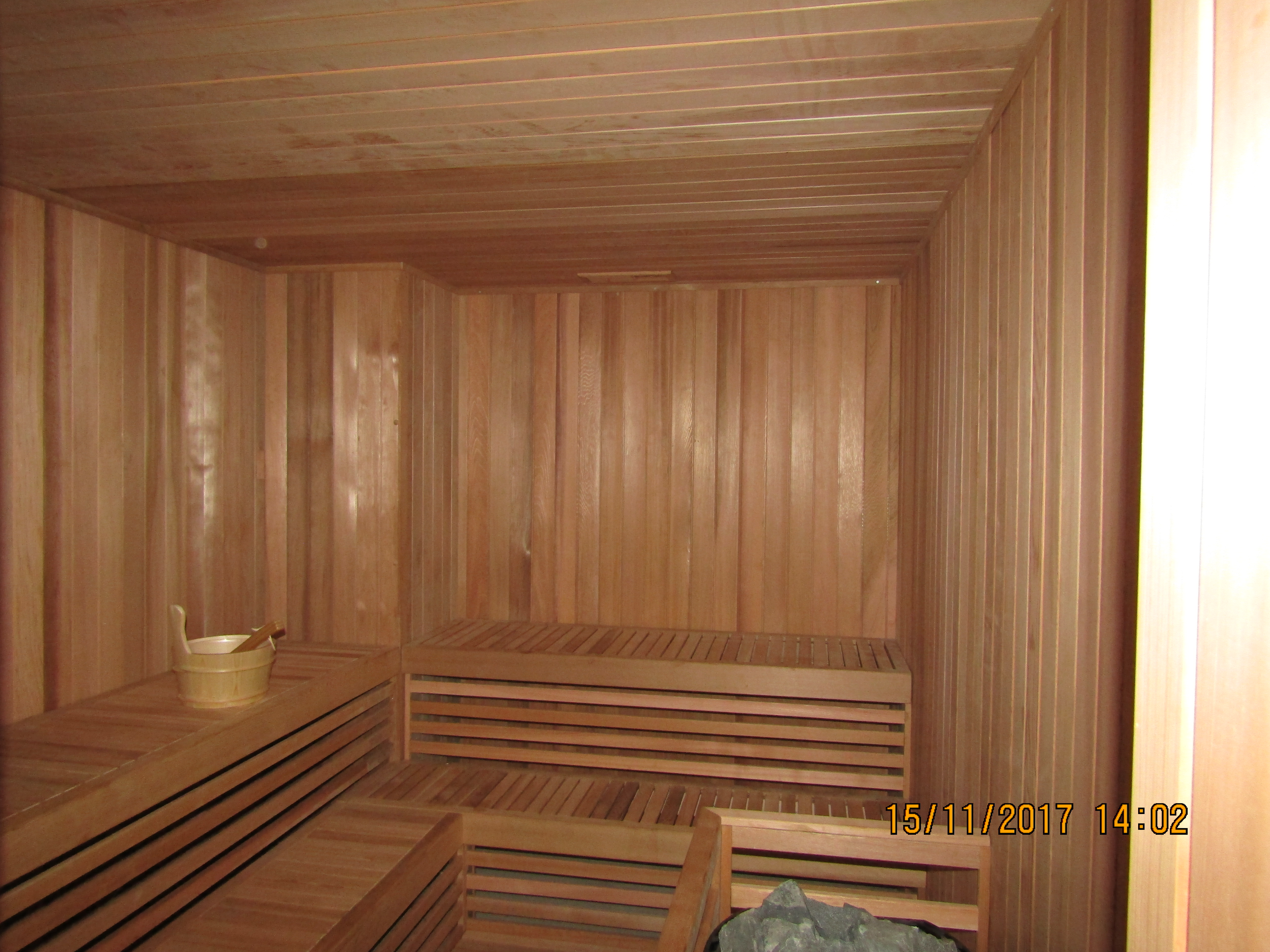 Crystal Tower Steam & Sauna 4