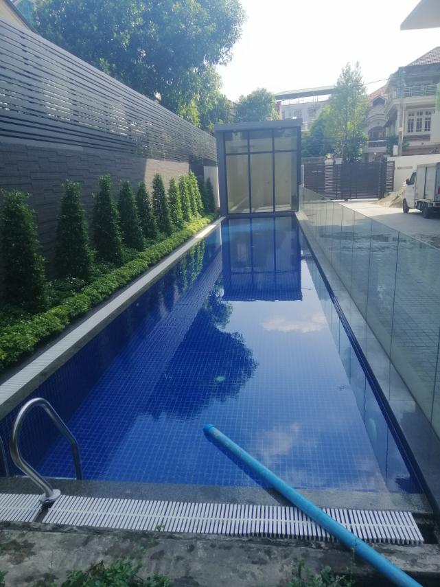 Atier Residence pool 2