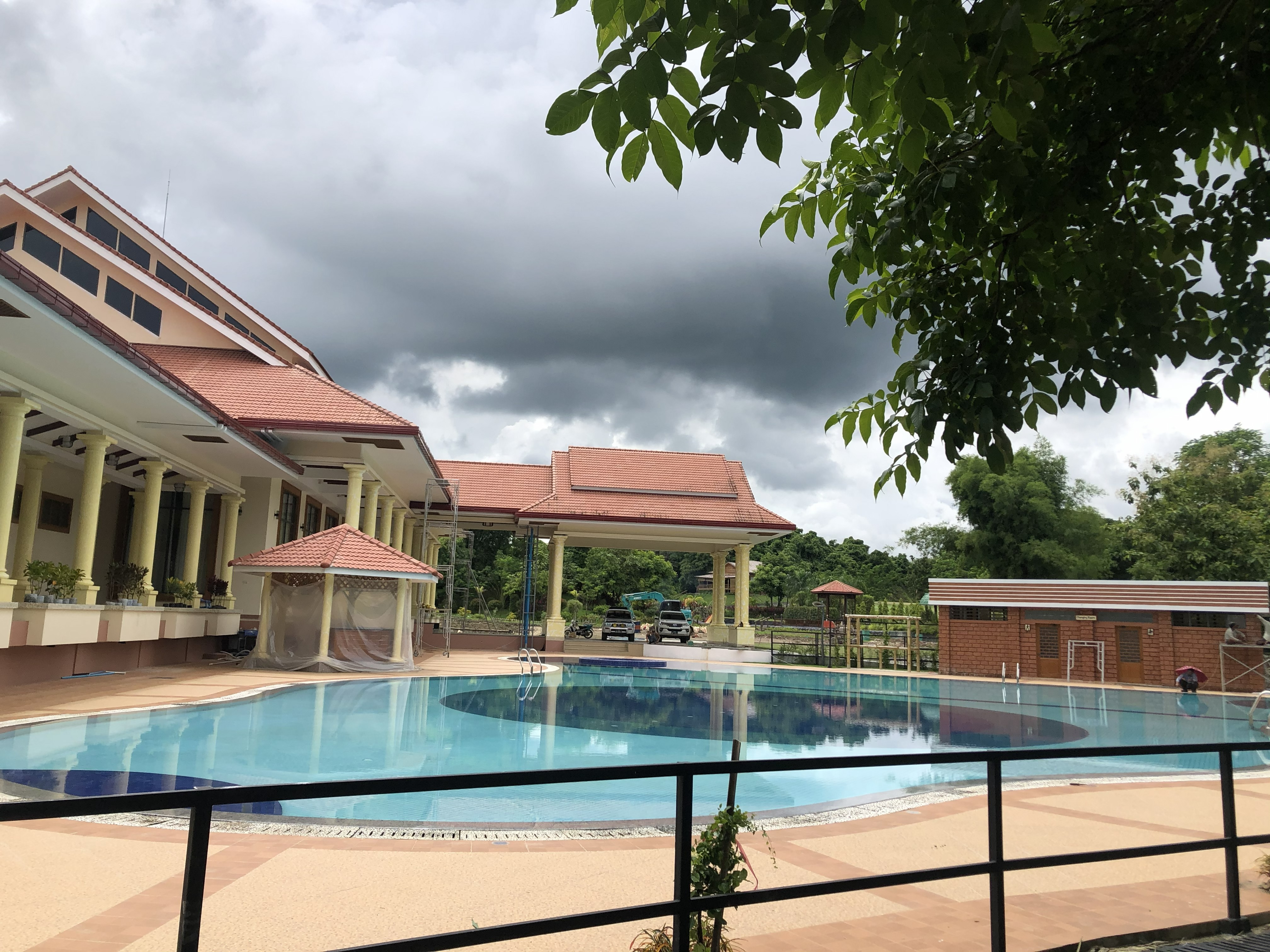 Hmawbi Village pool 1